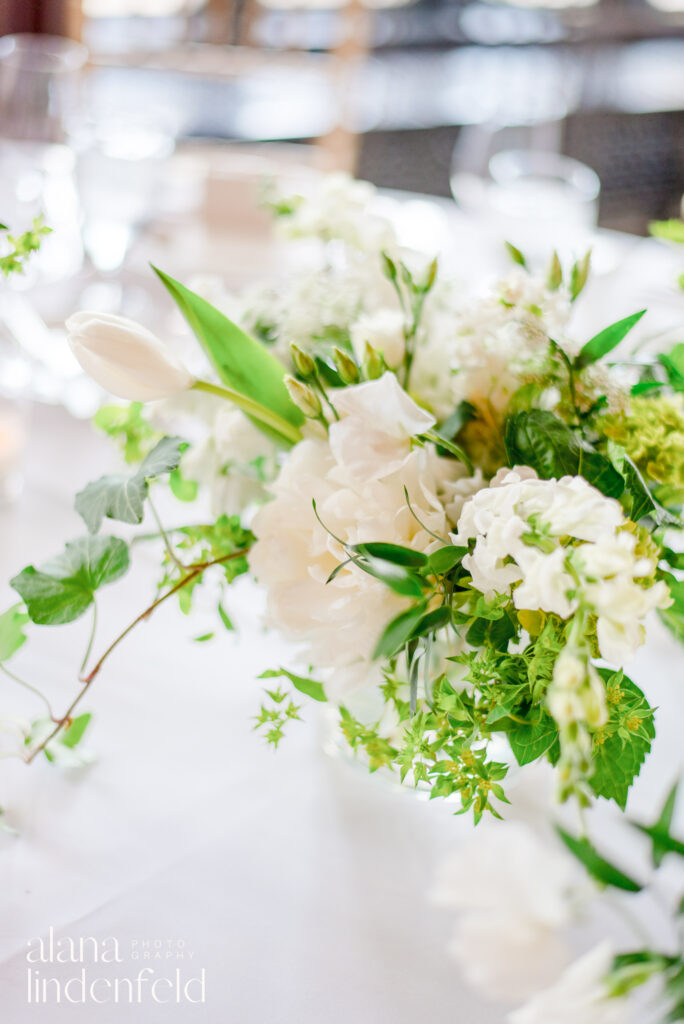 white and green modern wedding flowers
