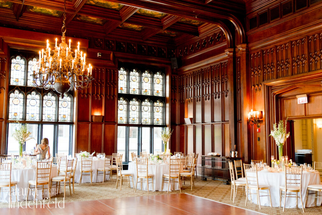 dinner and reception set up at university club of chicago