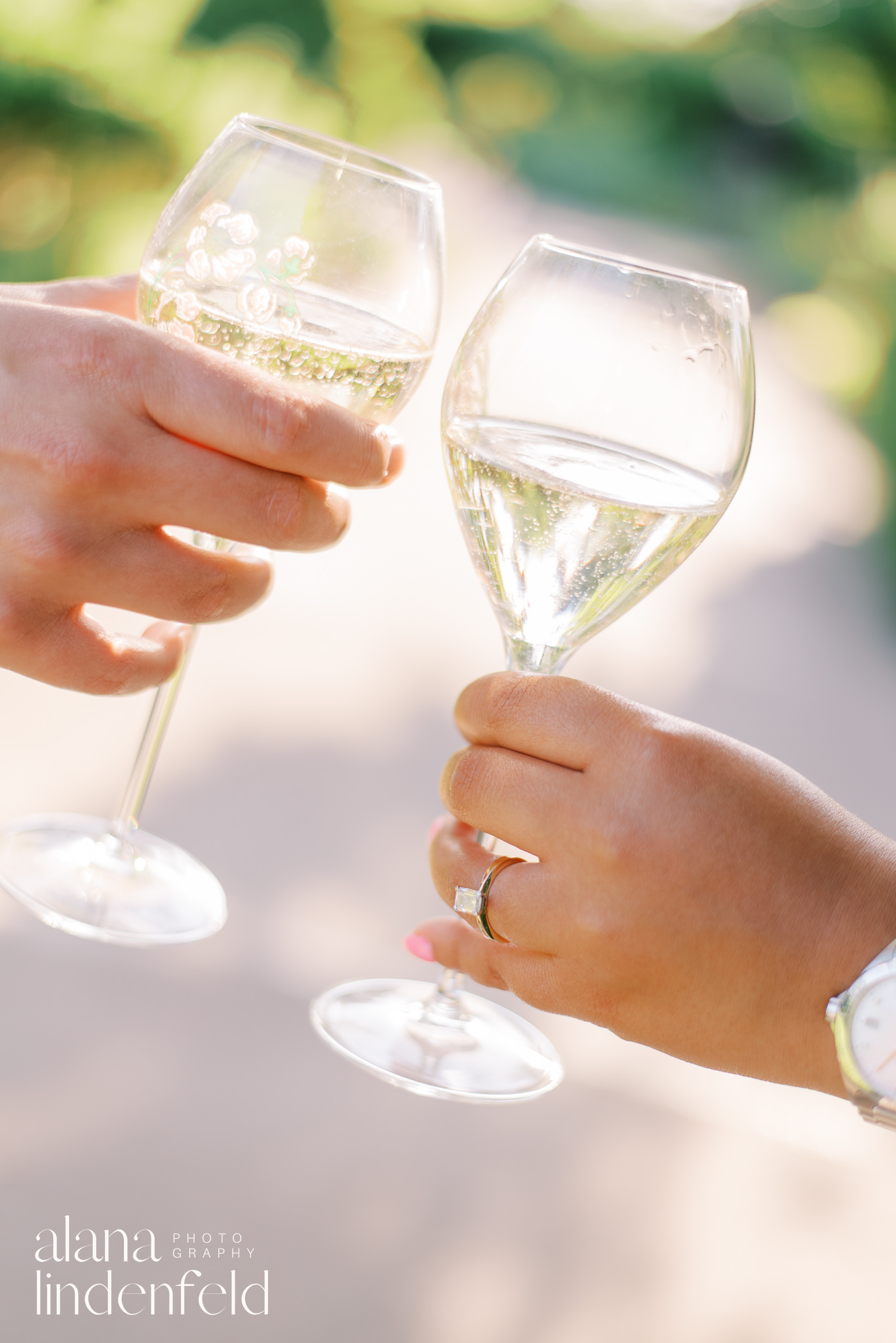 Ault Park summer engagement pictures