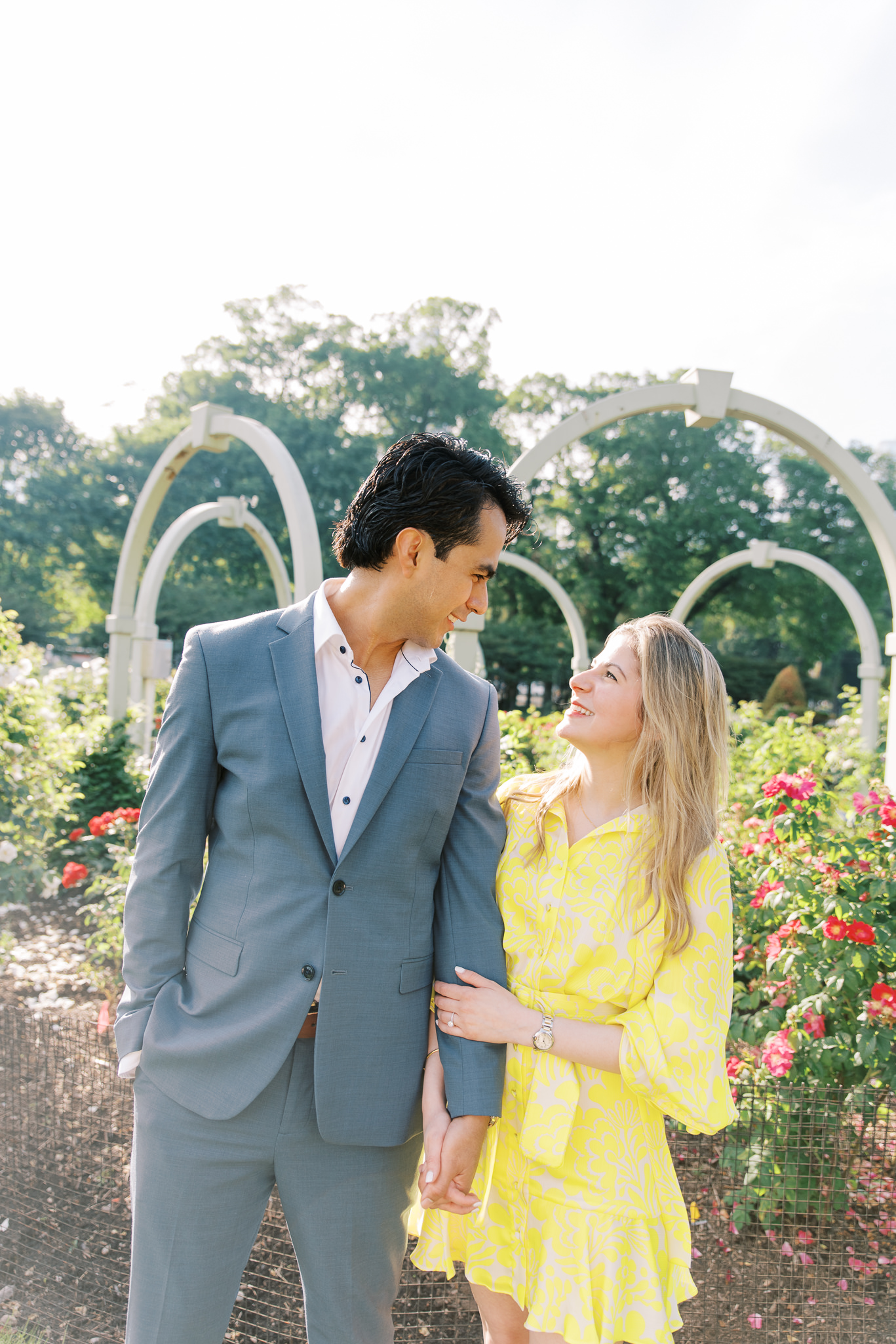 Buckingham Rose Garden Chicago summer engagement 