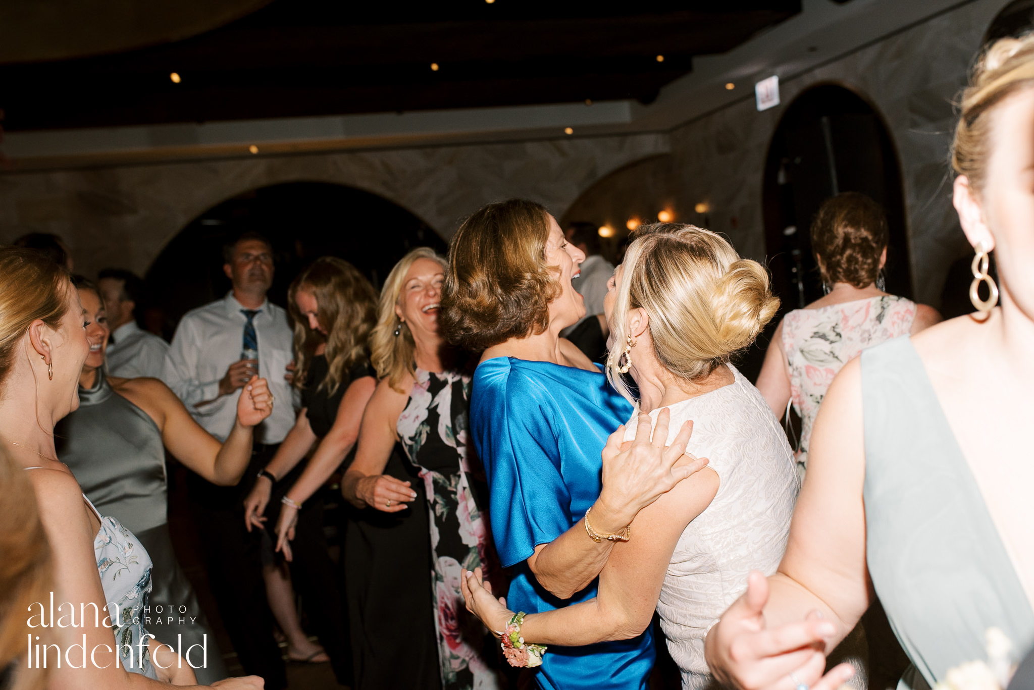 chicago winery wedding reception dance photos