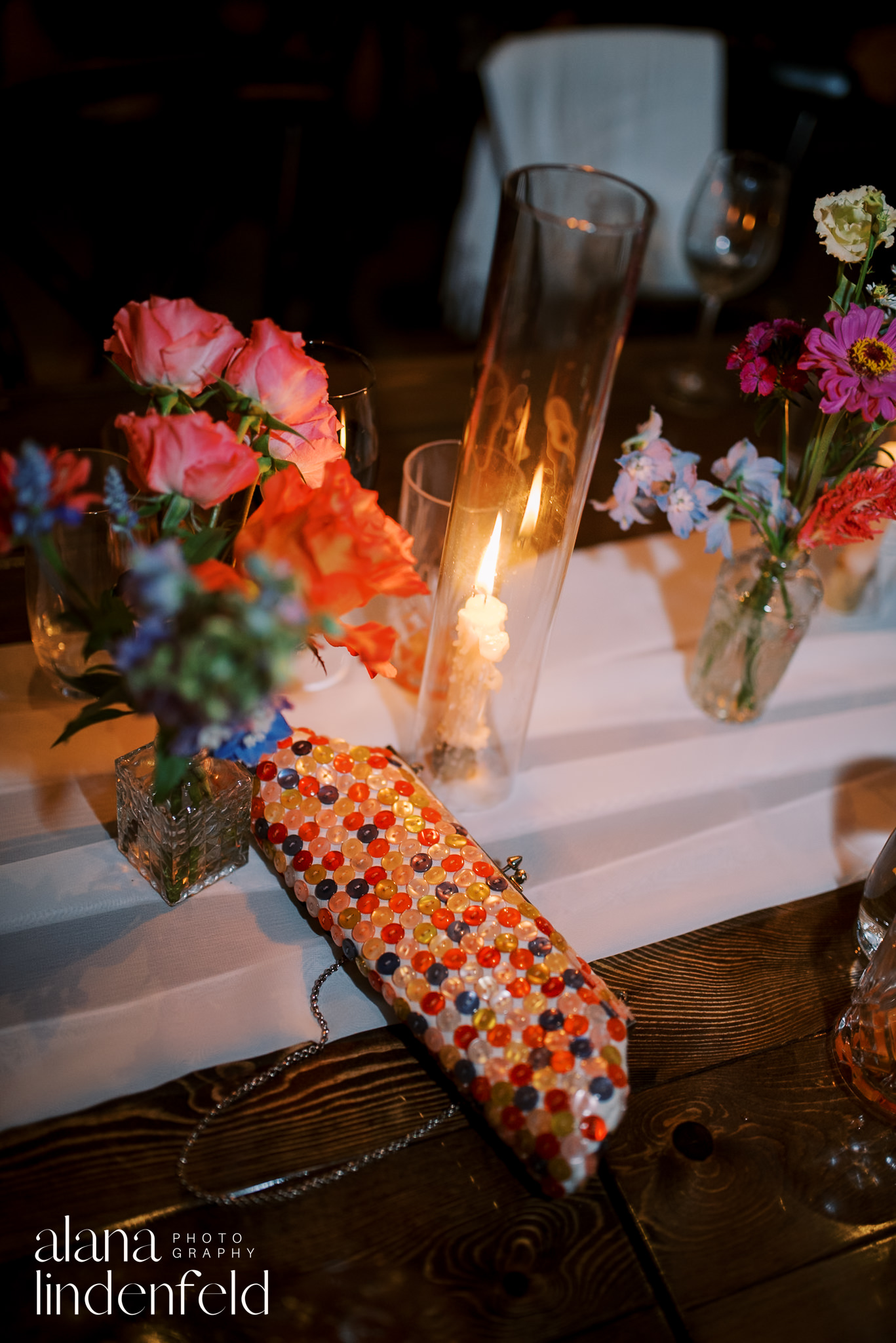 night reception table photos