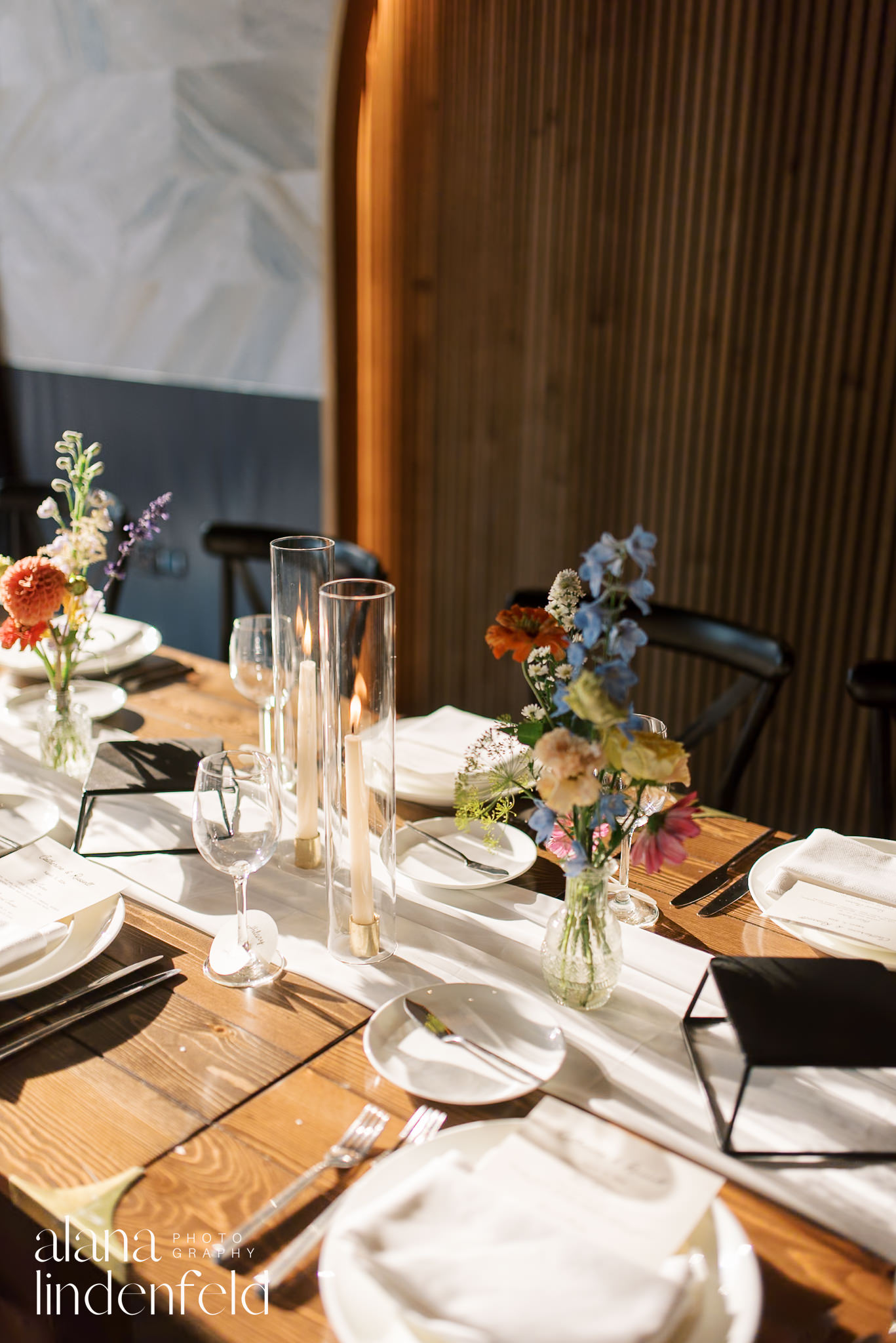 florals and candles at chicago winery wedding