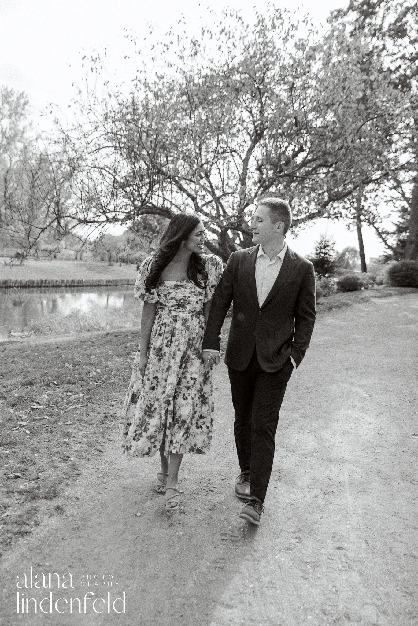 fall engagement pictures at Chicago Botanic Garden Japanese Gardens