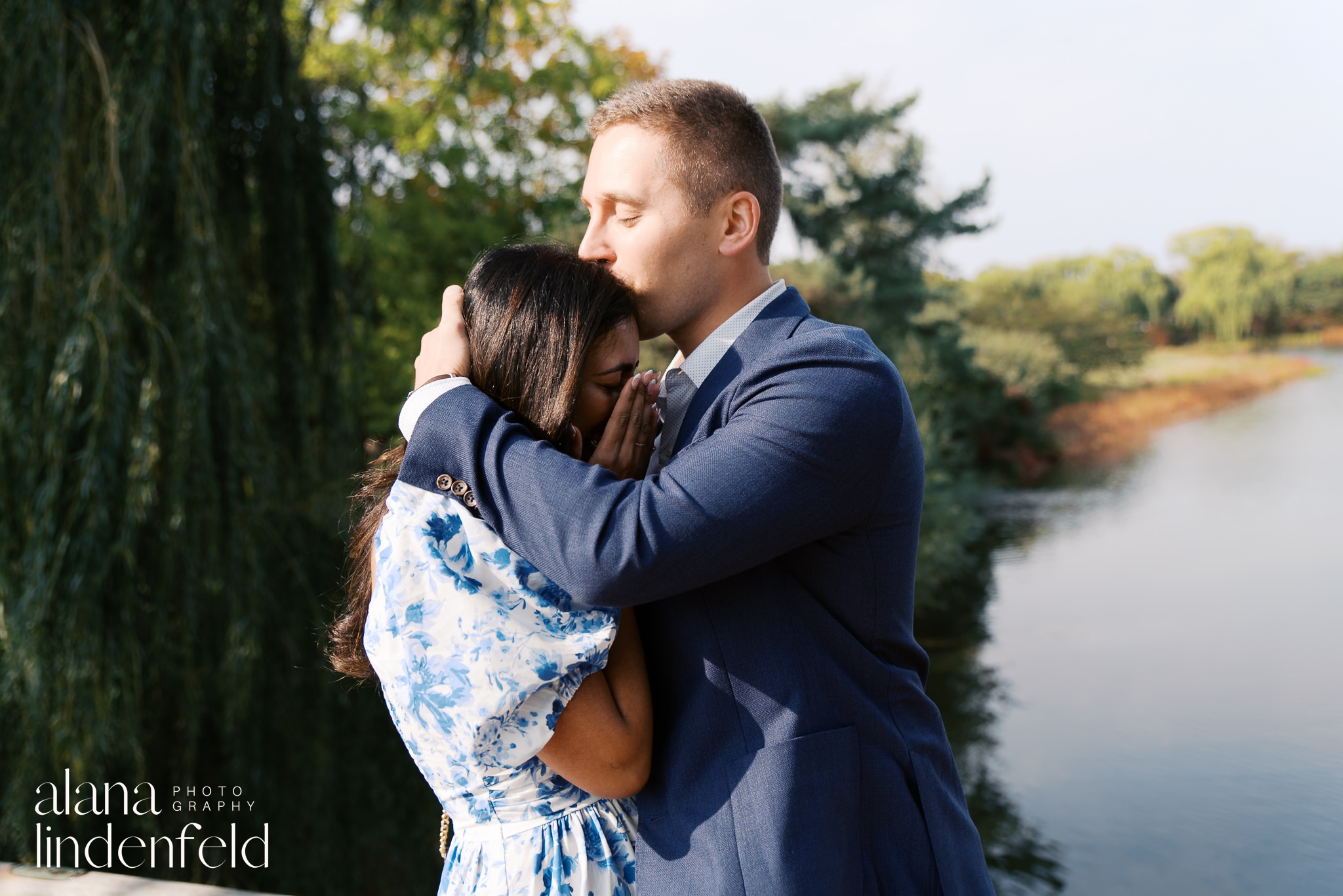 fall engagement pictures at Chicago Botanic Garden