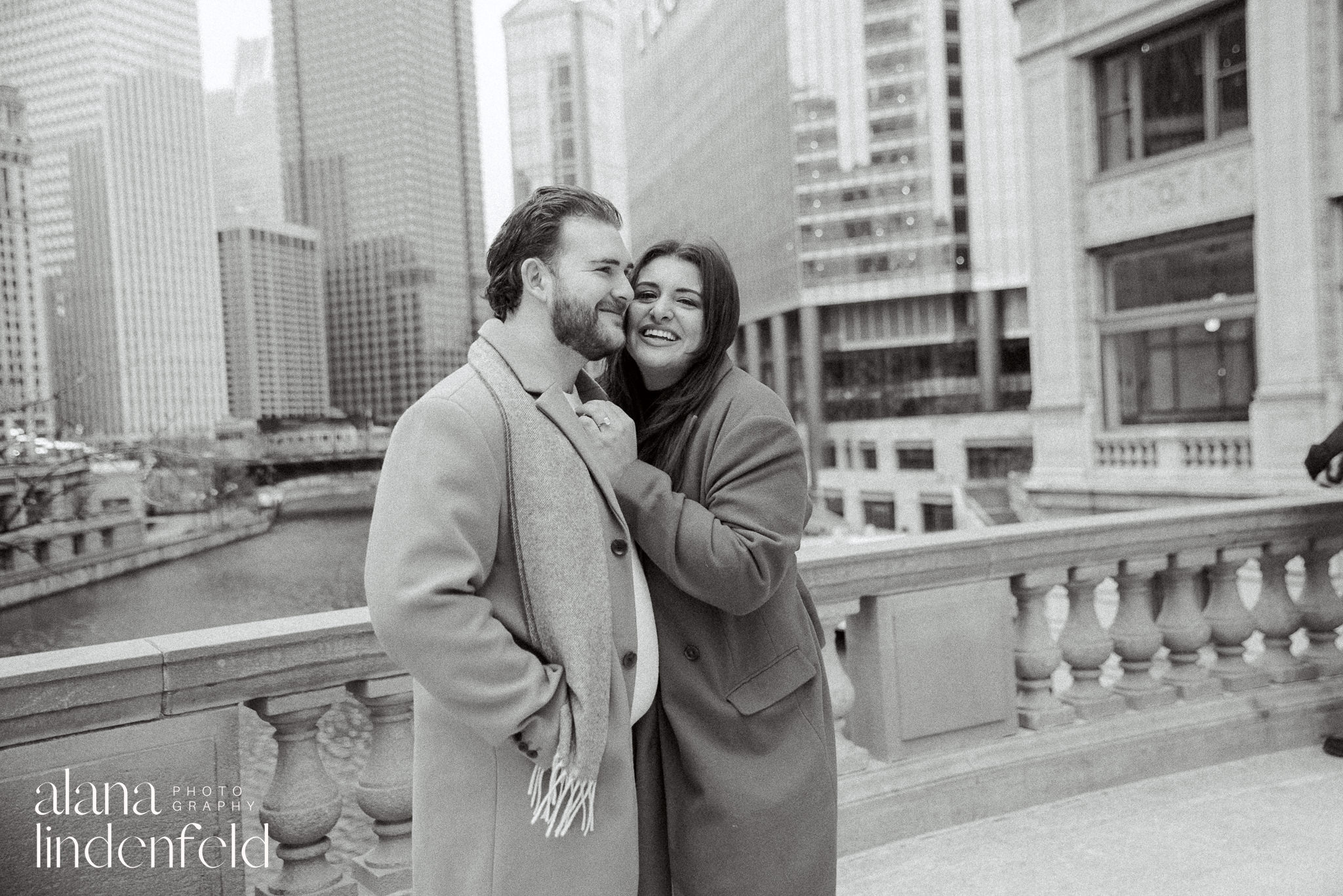 surprise proposal at Wrigley Building in the winter