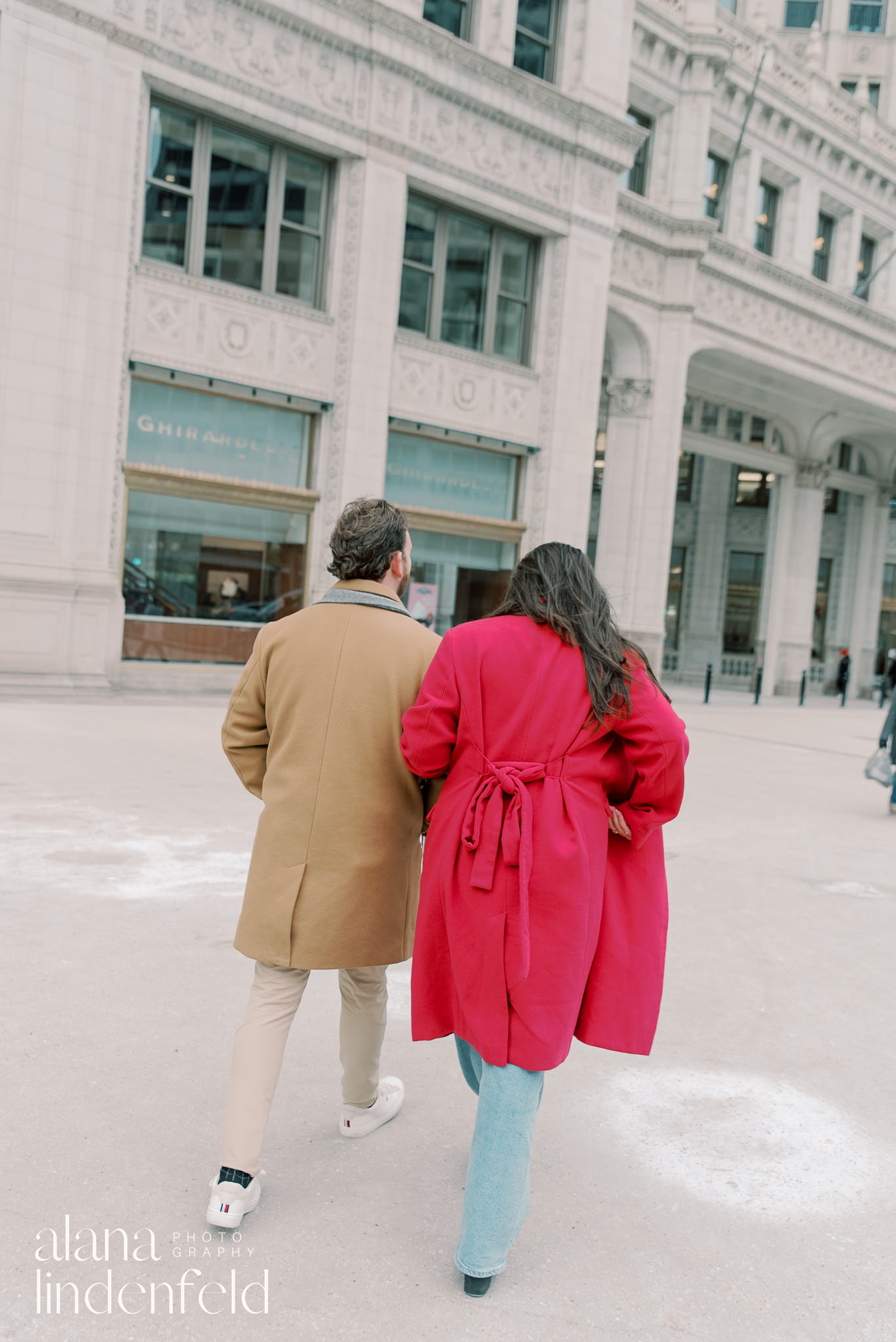 surprise proposal at Wrigley Building in the winter